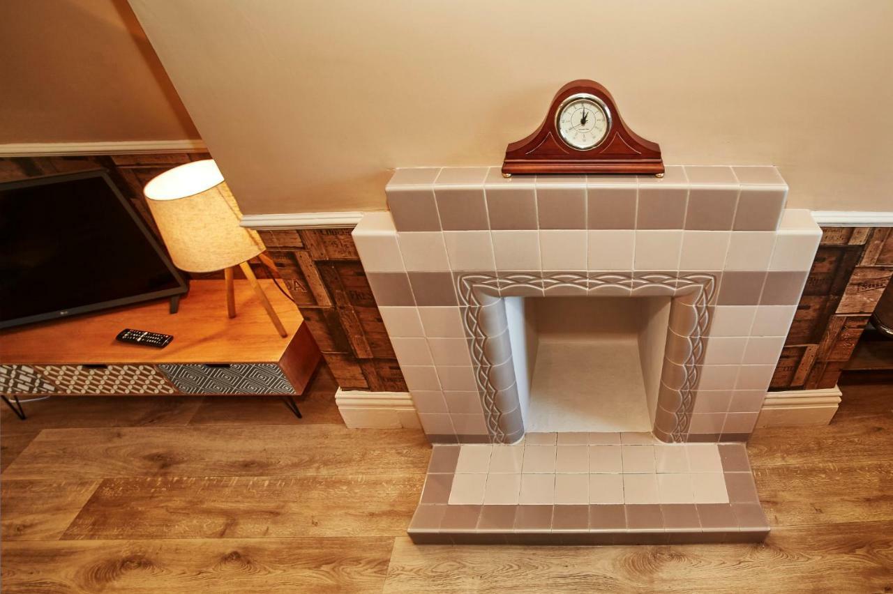 فيلا The Castle House ويتبي المظهر الخارجي الصورة
